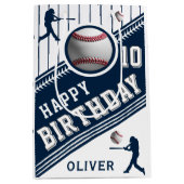 野球モダン球選手をテーマにした誕生日 ミディアムペーパーバッグ (正面)