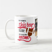 野球誇りを持ったの母の写真 コーヒーマグカップ (左)