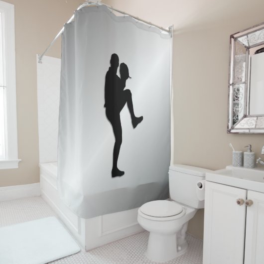 野球選手のピッチャーがワインドアップ シャワーカーテン (インサイチュ)