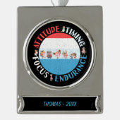 野球選手マインドセット – 赤白青 シルバープレートバナーオーナメント (正面)