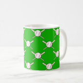 野球 – ボール&こうもりシームレスパターン コーヒーマグカップ (正面右)