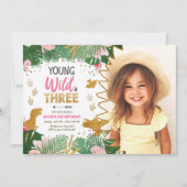 野生と3つのDinoGirlピンク恐竜3番目の誕生日 招待状 (正面)