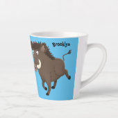 野生のおもしろいイノシシのラズルバック漫画イラストレーション カフェラテマグ (右)