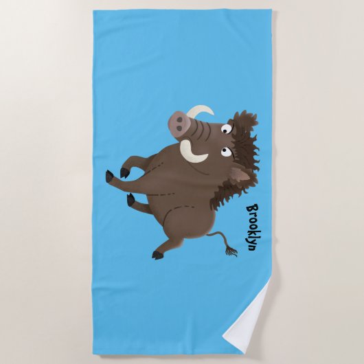 野生のおもしろいイノシシのラズルバック漫画イラストレーション ビーチタオル (正面)