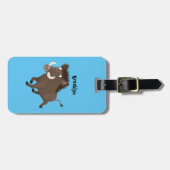 野生のおもしろいイノシシのラズルバック漫画イラストレーション ラゲッジタグ (正面横)