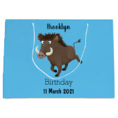 野生のおもしろいイノシシのラズルバック漫画イラストレーション ラージペーパーバッグ (正面)