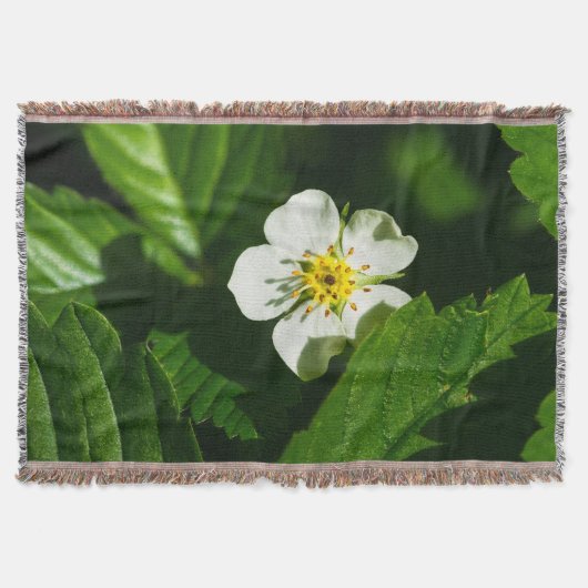野生のイチゴの花 スローブランケット (正面)