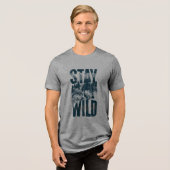 野生のオオカミの自然シーンTシャツ トライブレンドTシャツ (正面全面)