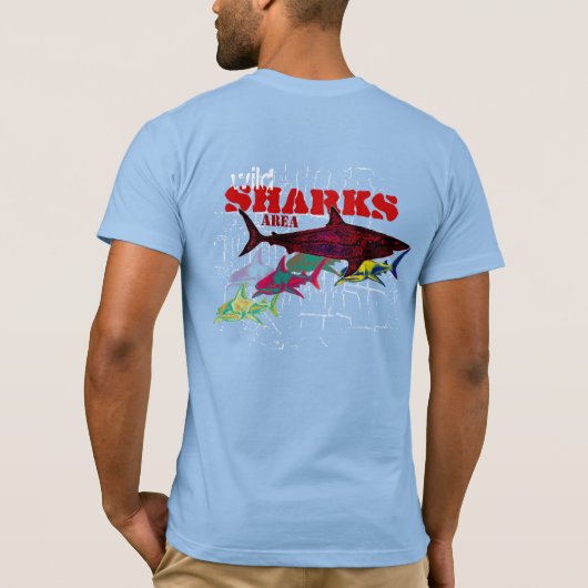 野生のサメのクール群 Tシャツ (裏面)