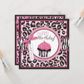 野生のチータのプリント及びカップケーキの誕生日 カード (正面/裏面インサイチュ)