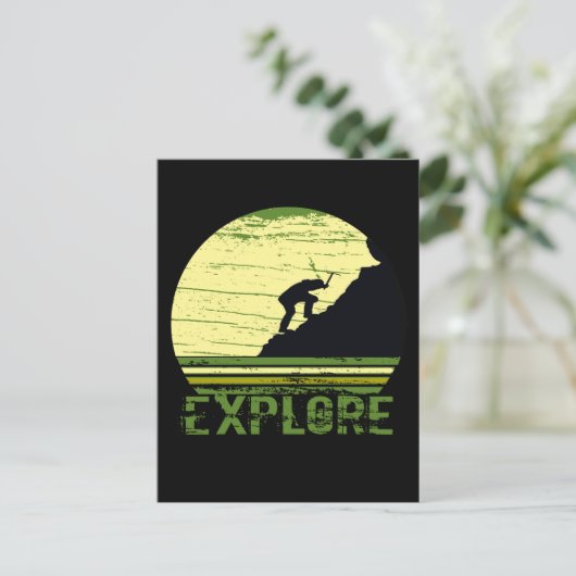 野生のハイキングをより詳しく調べる ポストカード (スタンド正面)