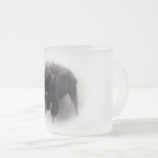 野生のバッファローによって曇らされるコーヒーのマグ フロストグラスマグカップ (正面右)