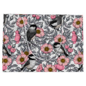 野生のバラ、ピンクとグレーの《鳥》アメリカゴガラ ラージペーパーバッグ (裏面)