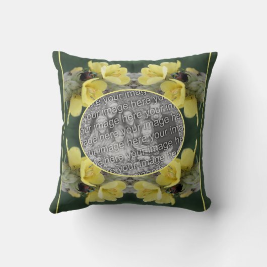 野生のムレインの花のカブトムシあなたの写真を追加 クッション (裏面)