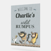 野生のモノがある場所 – 誕生日へようこそ アクリルサイン (傾斜)