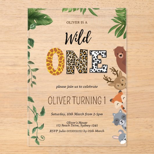 野生の一動物形の文字の緑の最初の誕生日 アクリル招待状 (正面)