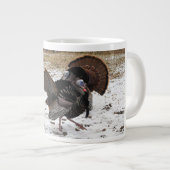 野生の七面鳥が彼らの物 ジャンボコーヒーマグカップ (正面右)