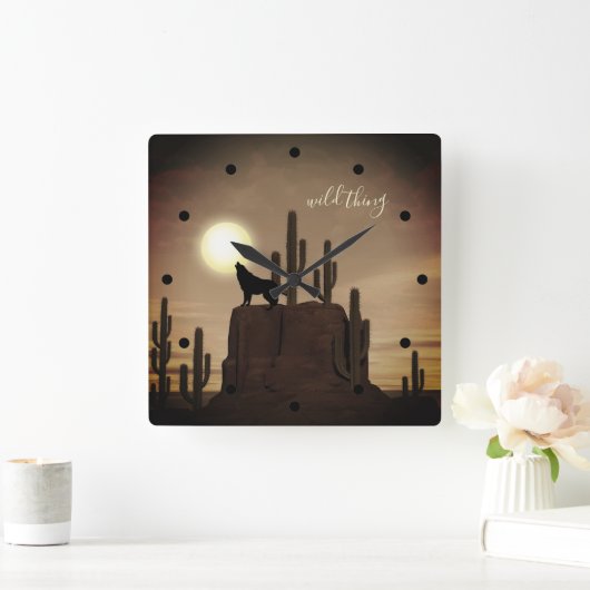 野生の事の~の満月のオオカミの遠ぼえの砂漠のサボテン スクエア壁時計 (ホーム)