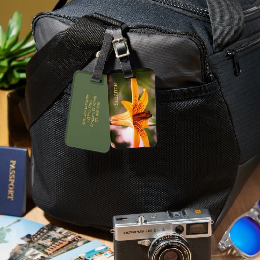 野生の斑点のあるカナダユリパーソナライズされた花 ラゲッジタグ (正面&裏面)