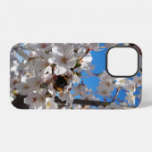 野生の桜の花とマルハナバチ iPhoneケース (裏面横)