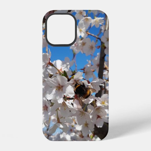 野生の桜の花とマルハナバチ iPhoneケース (裏面)