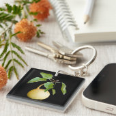 野生の梨 キーホルダー (正面右)