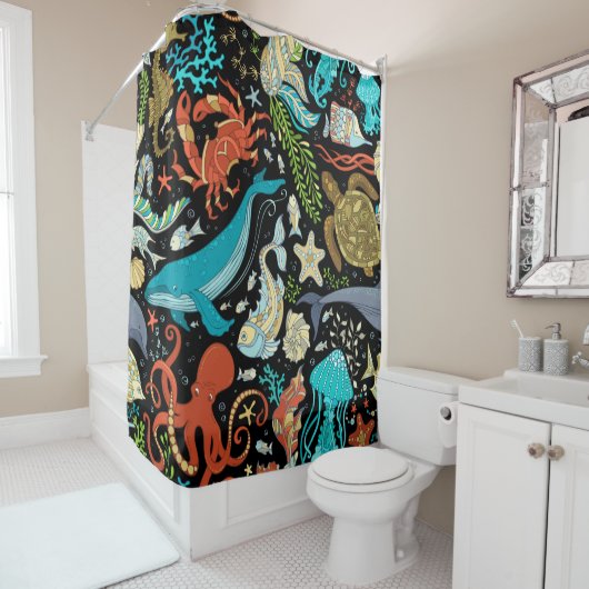 野生の海の生活:カラフルヴィンテージ。 シャワーカーテン (インサイチュ)
