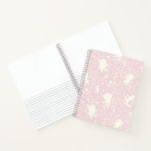 野生の物がピンクの花のパターンを ノートブック (内部)