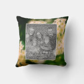 野生の白いバラの散歩写真を追加 クッション (裏面)