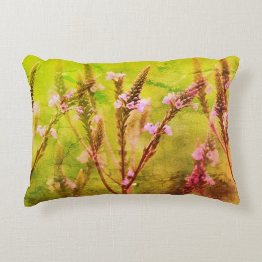 野生の空の花とフローラアート アクセントクッション (正面)