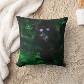 野生の紫色の水林の花シダ クッション (ブランケット)