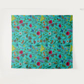 野生の花と蛾オンティール（緑がかった色） タペストリー (正面(横))