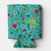 野生の花と蛾オンティール（緑がかった色） 缶クーラー (裏面)