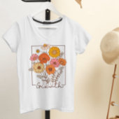 野生の花の成長 Tシャツ