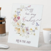 野生の花の素朴な紫の赤ちゃんシャワー推測ゲーム 台座サイン (インサイチュ)