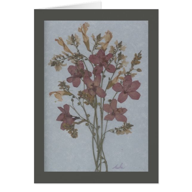野生の花の花束 (正面)