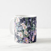 野生の花を持つ継ぎ目の無い春の美しい模様 コーヒーマグカップ (正面左)