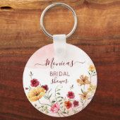 野生の花ブライダルシャワーの好意パーソナライズされた キーホルダー (正面)