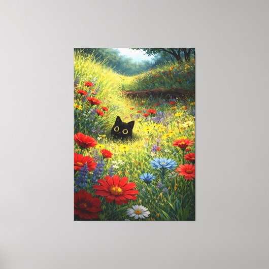 野生の花畑に潜む黒猫 キャンバスプリント (正面)