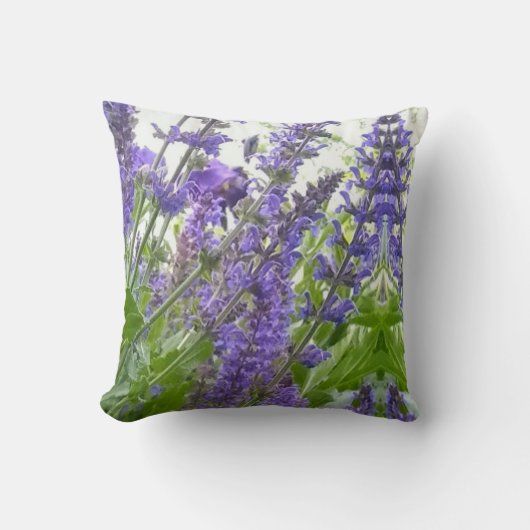 野生の花 クッション (正面)