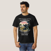 野生の荒野の時空旅行バトル Tシャツ (正面フル)