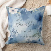 野生の開花の穏やかさを吸い込む クッション (ブランケット)