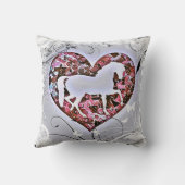 野生の馬と蝶 クッション (裏面)