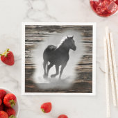 野生の馬のギャロッピング (インサイチュ)