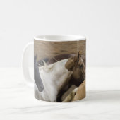 野生の馬のマグ コーヒーマグカップ (正面左)