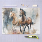 野生の馬の水の色の切り離し 薄葉紙 (クラフト)