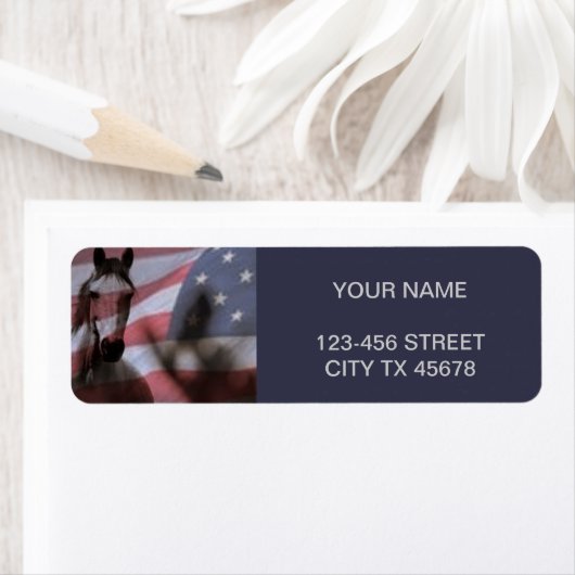 野生の馬を持つアメリカ国旗 ラベル (インサイチュ)