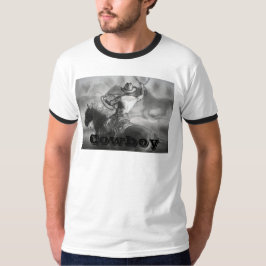 野生の馬メンズTシャツをロープをかけているカウボーイ Tシャツ