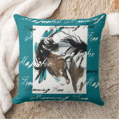 野生の馬ランニングの自由な馬の枕バイBihrle クッション (ブランケット)