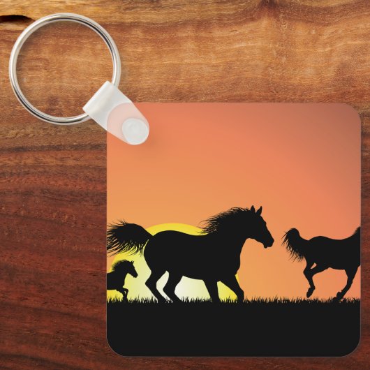 野生の馬 キーホルダー (正面)